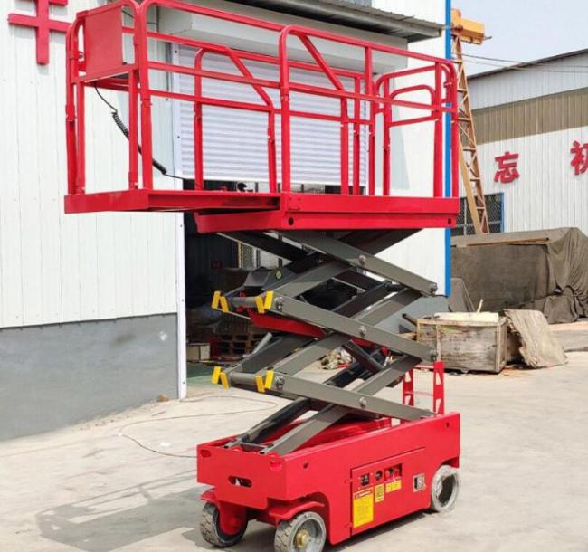 景县移动剪叉式升降机